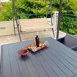 Asteraki Poolside By Dadovillas Апартаменты *