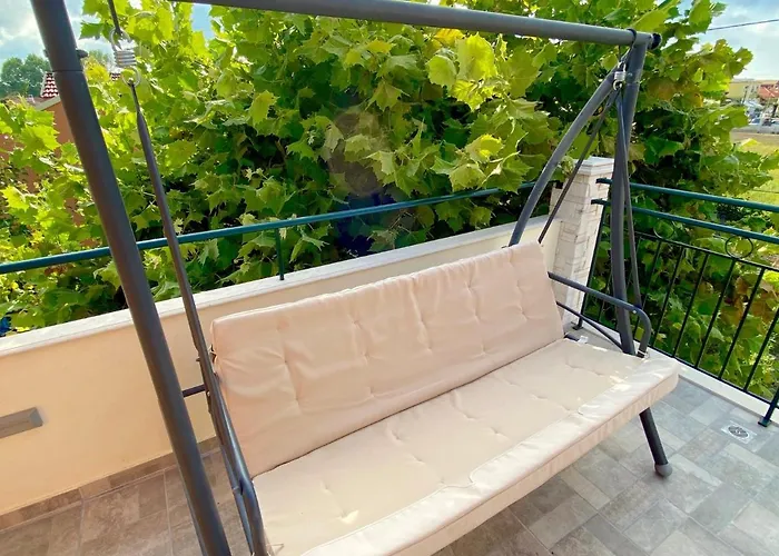 Asteraki Poolside By Dadovillas Daire Acharavi (Corfu)