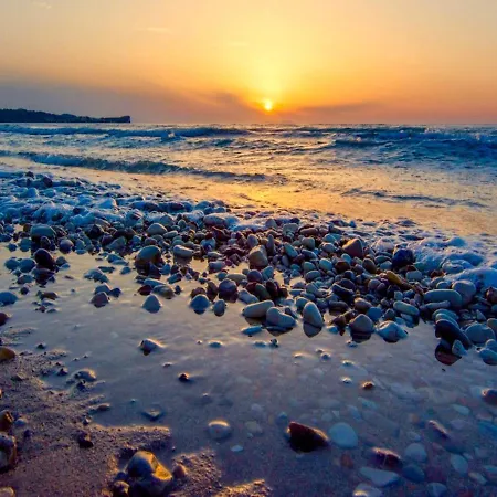 Asteraki Poolside By Dadovillas