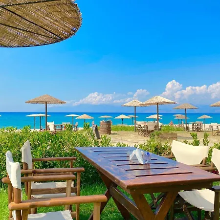 Апартаменты Asteraki Poolside By Dadovillas Ахарави